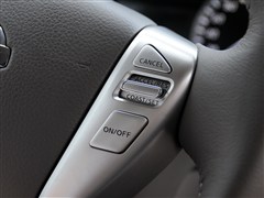 Nissan Dongfeng Nissan Sylphy 2012 1.8xv cvt Exclusive Edition