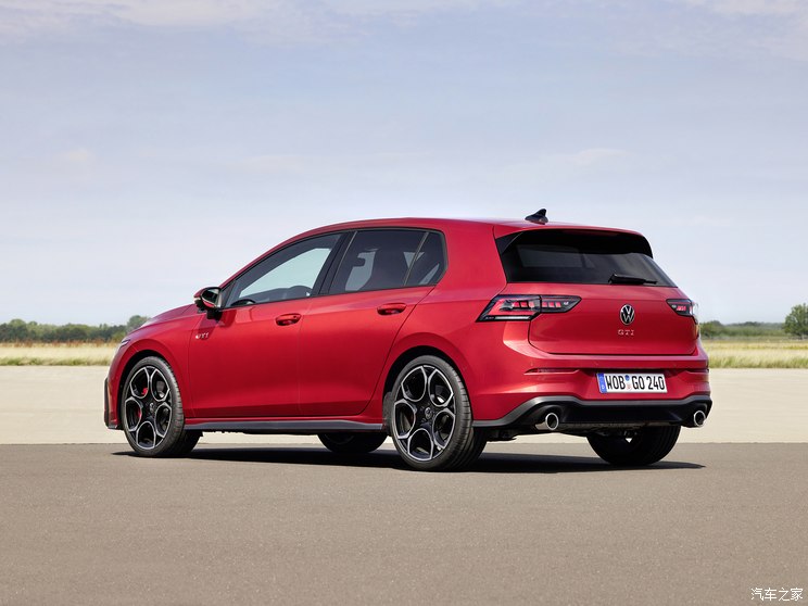 Volkswagen (Import) Golf (Import) 2024 GTI